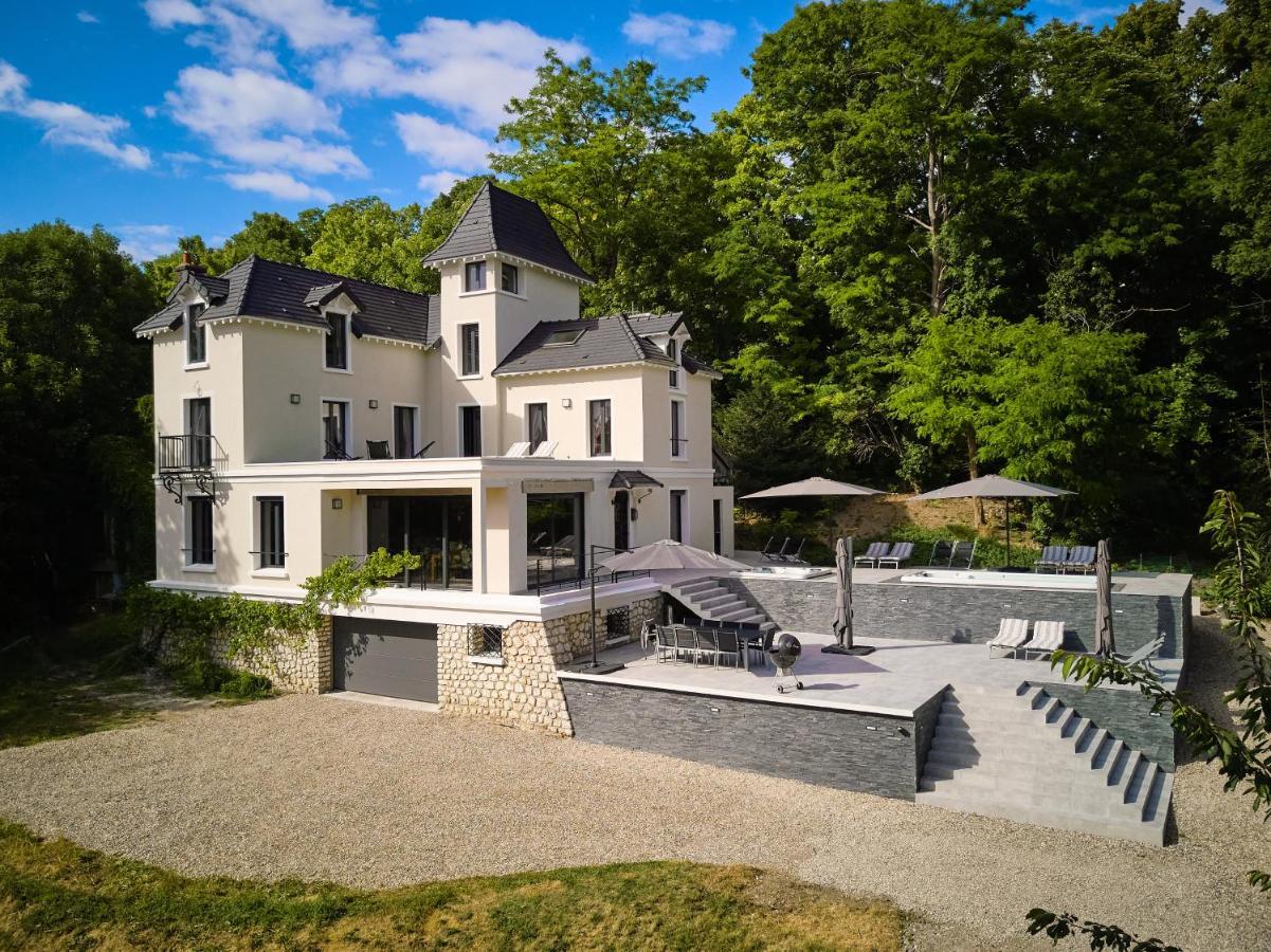 La Villa Aubin Belle Demeure Avec Vue Sur Paris モンモランシー エクステリア 写真